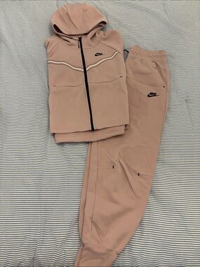 Nike Women's Pink Hooded Zip Sweater and Joggers Set